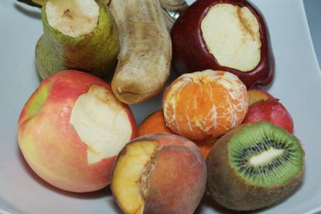 4 stvari, ki jih lahko naredite z gnilim sadjem